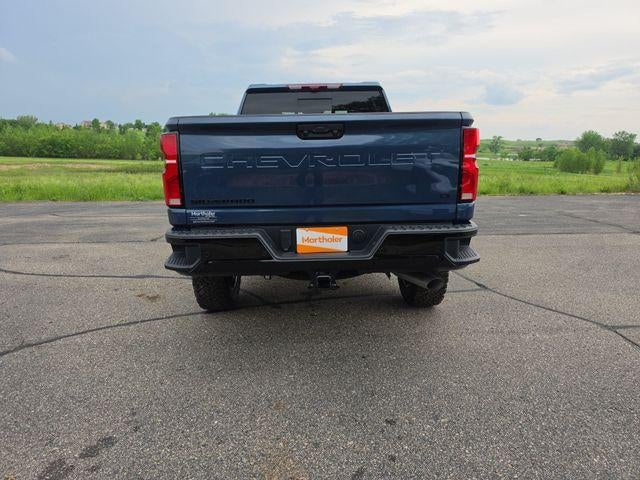 2026 Chevrolet Silverado 3500 HD Crew Cab Standard Box 4-Wheel Drive LT