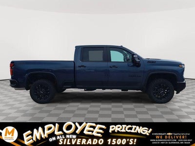 2026 Chevrolet Silverado 3500 HD Crew Cab Standard Box 4-Wheel Drive LT