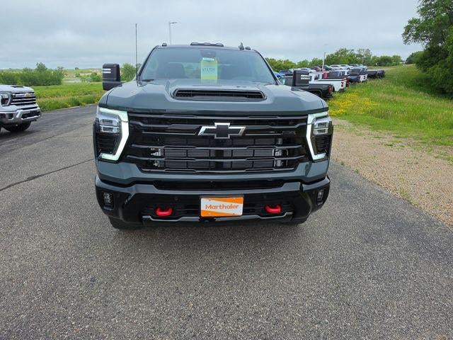 2026 Chevrolet Silverado 3500 HD Crew Cab Standard Box 4-Wheel Drive LT