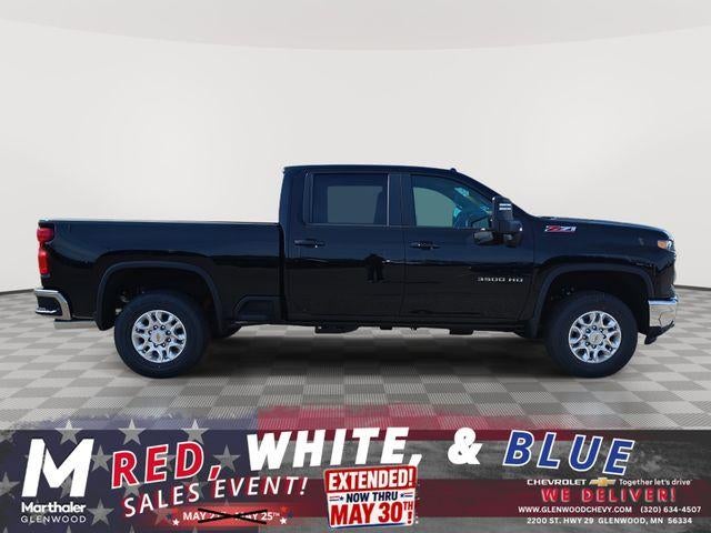 2026 Chevrolet Silverado 3500 HD Crew Cab Standard Box 4-Wheel Drive LT