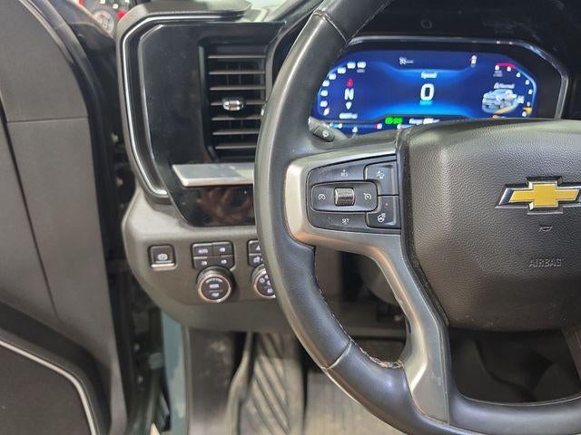 2025 Chevrolet Silverado 3500 HD Crew Cab Standard Box 4-Wheel Drive LT