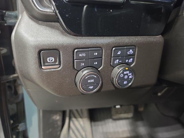 2025 Chevrolet Silverado 3500 HD Crew Cab Standard Box 4-Wheel Drive LT