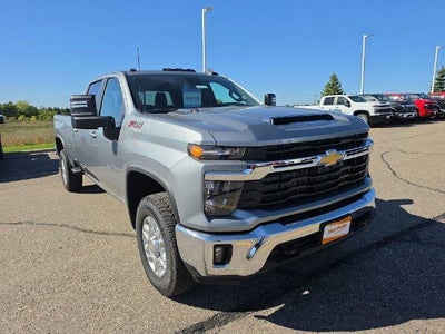 2026 Chevrolet Silverado 3500 HD Crew Cab Long Box 4-Wheel Drive LT
