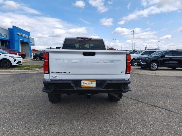 2026 Chevrolet Silverado 3500 HD Crew Cab Standard Box 4-Wheel Drive LT