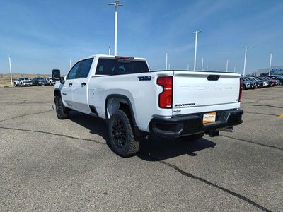 2026 Chevrolet Silverado 3500 HD Crew Cab Long Box 4-Wheel Drive LT