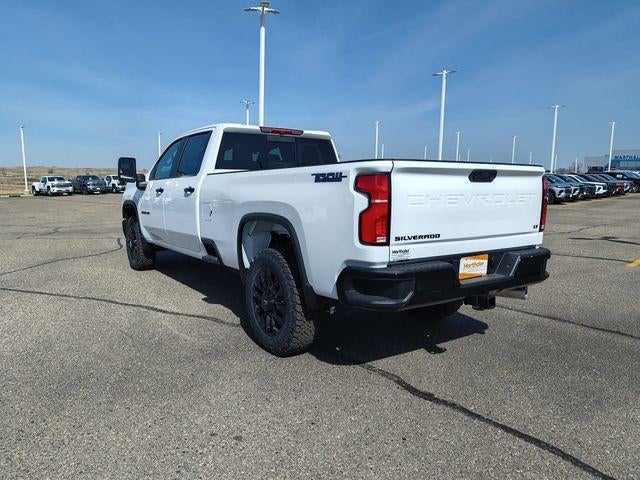 2026 Chevrolet Silverado 3500 HD Crew Cab Long Box 4-Wheel Drive LT