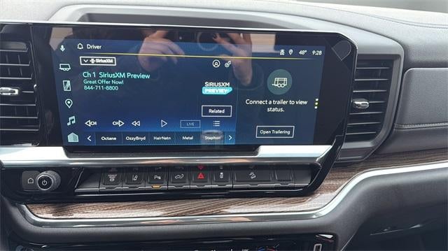 2025 Chevrolet Silverado 3500 HD Crew Cab Standard Box 4-Wheel Drive LT