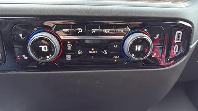 2025 Chevrolet Silverado 3500 HD Crew Cab Standard Box 4-Wheel Drive LT