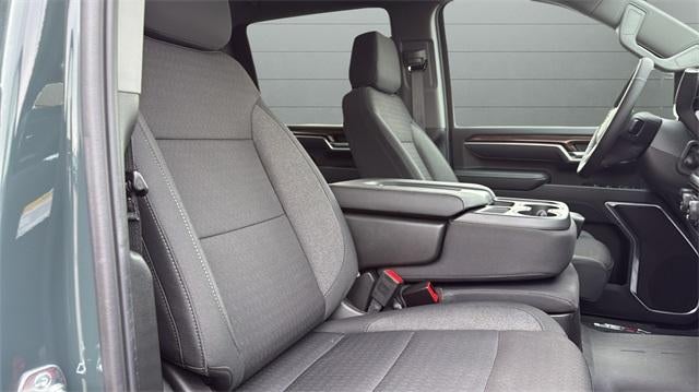 2025 Chevrolet Silverado 3500 HD Crew Cab Standard Box 4-Wheel Drive LT