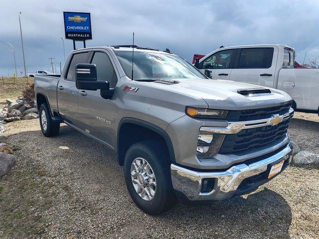 2026 Chevrolet Silverado 3500 HD Crew Cab Standard Box 4-Wheel Drive LT
