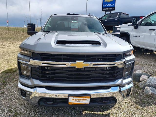 2026 Chevrolet Silverado 3500 HD Crew Cab Standard Box 4-Wheel Drive LT