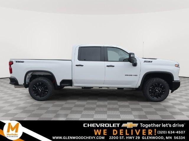 2026 Chevrolet Silverado 3500 HD Crew Cab Standard Box 4-Wheel Drive LT