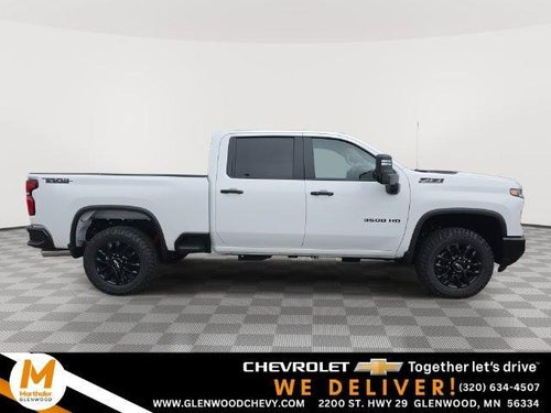 2026 Chevrolet Silverado 3500 HD Crew Cab Standard Box 4-Wheel Drive LT