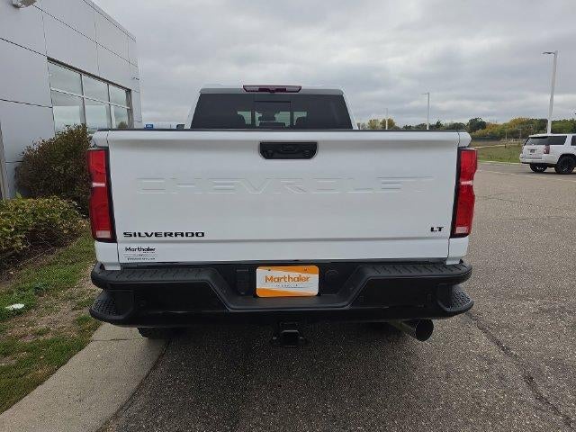 2026 Chevrolet Silverado 3500 HD Crew Cab Standard Box 4-Wheel Drive LT