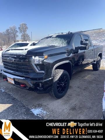 2025 Chevrolet Silverado 3500 HD Crew Cab Standard Box 4-Wheel Drive LT