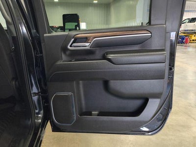 2025 Chevrolet Silverado 3500 HD Crew Cab Standard Box 4-Wheel Drive LT