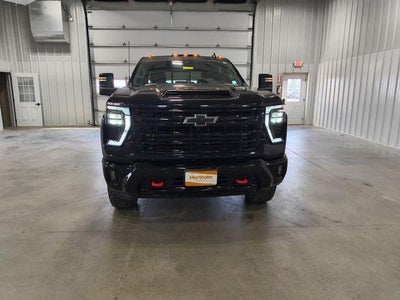 2025 Chevrolet Silverado 3500 HD Crew Cab Standard Box 4-Wheel Drive LT