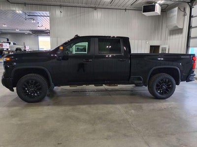 2025 Chevrolet Silverado 3500 HD Crew Cab Standard Box 4-Wheel Drive LT