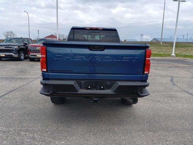 2026 Chevrolet Silverado 3500 HD Crew Cab Standard Box 4-Wheel Drive LT