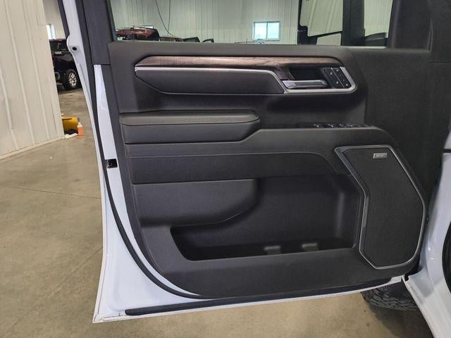 2025 Chevrolet Silverado 3500 HD Crew Cab Standard Box 4-Wheel Drive LTZ