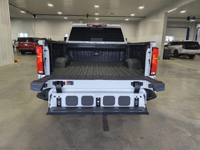 2025 Chevrolet Silverado 3500 HD Crew Cab Standard Box 4-Wheel Drive LTZ