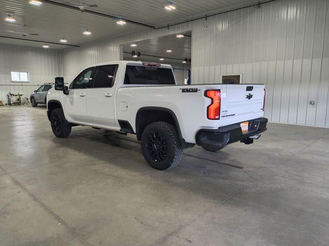 2025 Chevrolet Silverado 3500 HD Crew Cab Standard Box 4-Wheel Drive LTZ