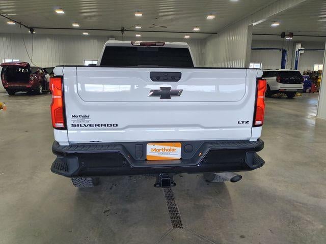 2025 Chevrolet Silverado 3500 HD Crew Cab Standard Box 4-Wheel Drive LTZ