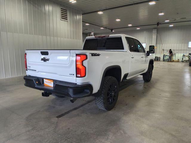 2025 Chevrolet Silverado 3500 HD Crew Cab Standard Box 4-Wheel Drive LTZ