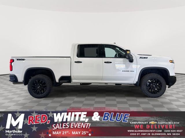 2026 Chevrolet Silverado 3500 HD Crew Cab Standard Box 4-Wheel Drive LTZ