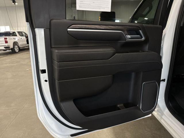 2026 Chevrolet Silverado 3500 HD Crew Cab Standard Box 4-Wheel Drive LTZ