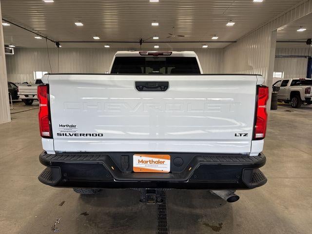 2026 Chevrolet Silverado 3500 HD Crew Cab Standard Box 4-Wheel Drive LTZ