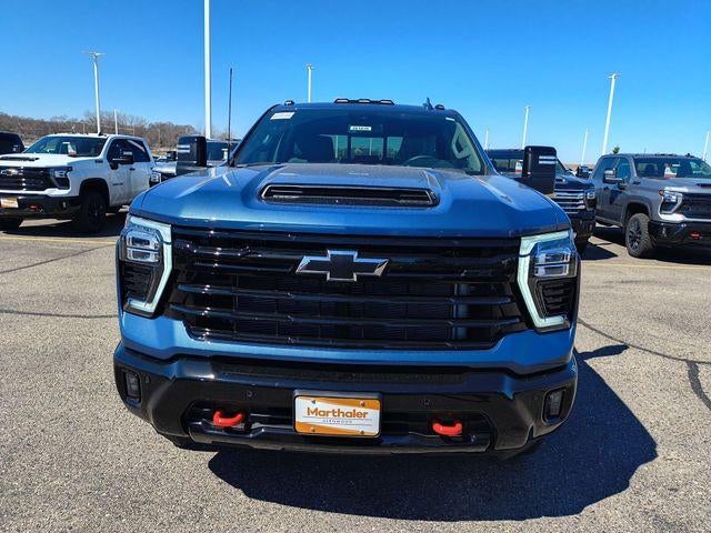 2026 Chevrolet Silverado 3500 HD Crew Cab Standard Box 4-Wheel Drive LTZ