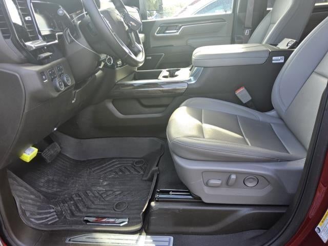 2025 Chevrolet Silverado 3500 HD Crew Cab Long Box 4-Wheel Drive LTZ