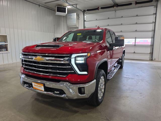 2025 Chevrolet Silverado 3500 HD Crew Cab Long Box 4-Wheel Drive LTZ