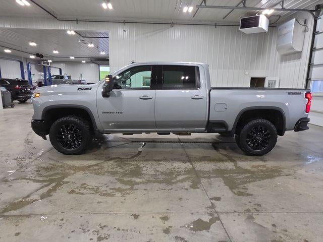 2025 Chevrolet Silverado 3500 HD Crew Cab Standard Box 4-Wheel Drive LTZ