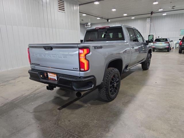 2025 Chevrolet Silverado 3500 HD Crew Cab Standard Box 4-Wheel Drive LTZ
