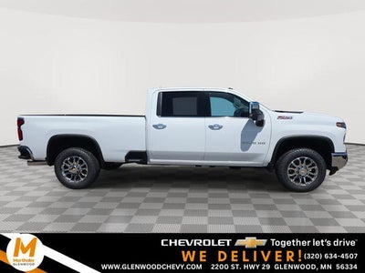 2026 Chevrolet Silverado 3500 HD Crew Cab Long Box 4-Wheel Drive LTZ