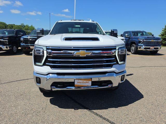 2026 Chevrolet Silverado 3500 HD Crew Cab Long Box 4-Wheel Drive LTZ