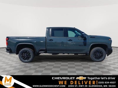 2026 Chevrolet Silverado 3500 HD Crew Cab Standard Box 4-Wheel Drive LTZ