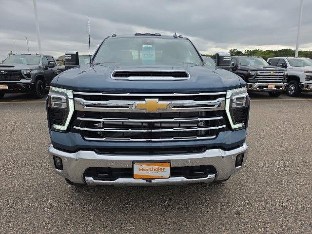 2026 Chevrolet Silverado 3500 HD Crew Cab Long Box 4-Wheel Drive LTZ
