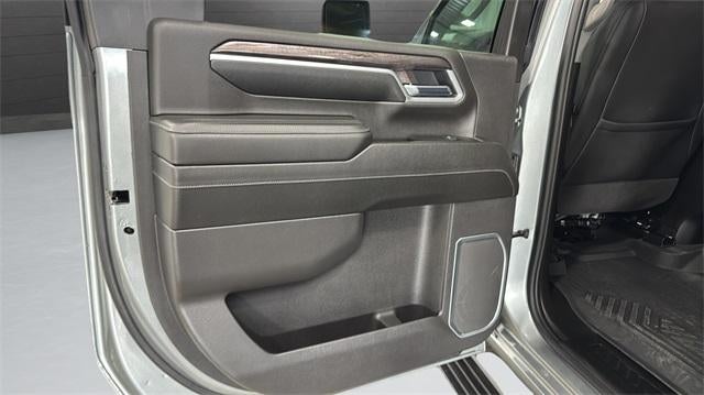 2025 Chevrolet Silverado 3500 HD Crew Cab Standard Box 4-Wheel Drive LTZ