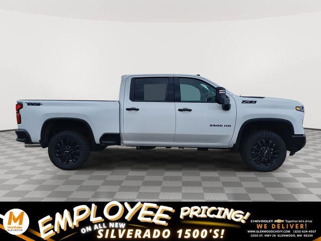 2026 Chevrolet Silverado 3500 HD Crew Cab Standard Box 4-Wheel Drive LTZ