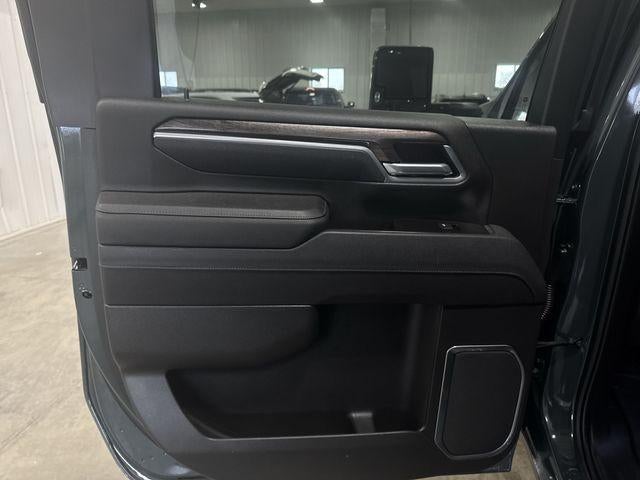 2025 Chevrolet Silverado 3500 HD Crew Cab Standard Box 4-Wheel Drive LTZ