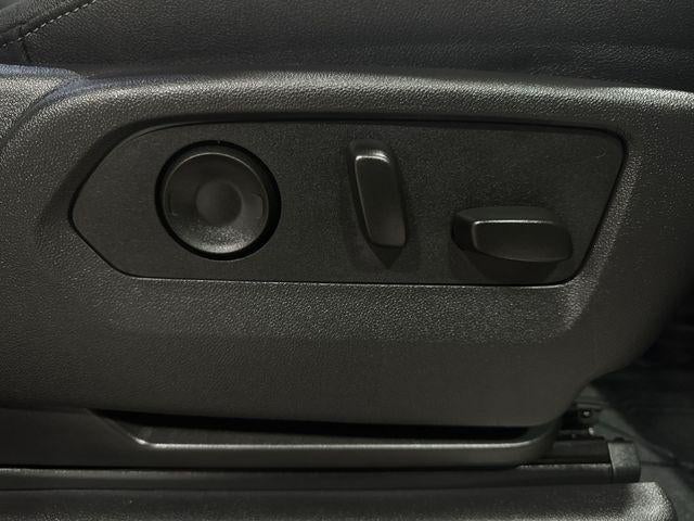 2025 Chevrolet Silverado 3500 HD Crew Cab Standard Box 4-Wheel Drive LTZ