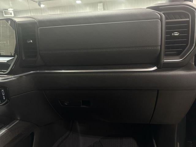 2025 Chevrolet Silverado 3500 HD Crew Cab Standard Box 4-Wheel Drive LTZ