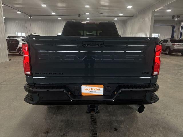 2025 Chevrolet Silverado 3500 HD Crew Cab Standard Box 4-Wheel Drive LTZ