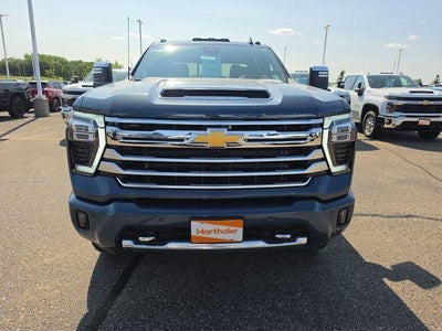 2026 Chevrolet Silverado 3500 HD Crew Cab Standard Box 4-Wheel Drive High Country
