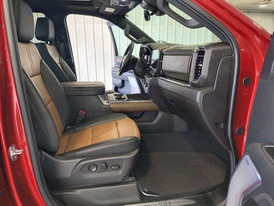 2025 Chevrolet Silverado 3500 HD Crew Cab Long Box 4-Wheel Drive High Country