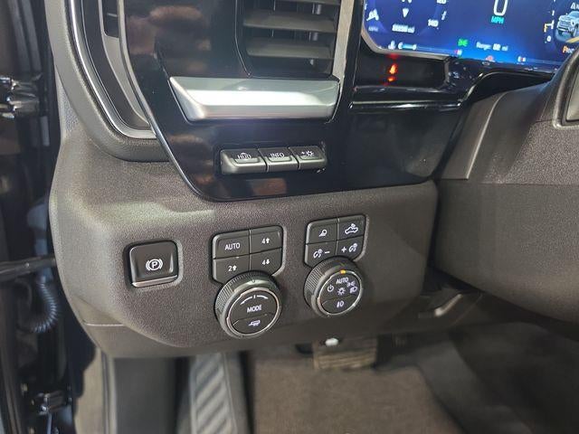 2026 Chevrolet Silverado 3500 HD Crew Cab Standard Box 4-Wheel Drive High Country