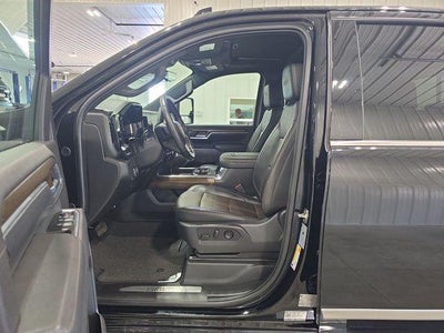 2026 Chevrolet Silverado 3500 HD Crew Cab Standard Box 4-Wheel Drive High Country